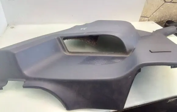 Peugeot 1007 Coupe rear side trim panel 96439883