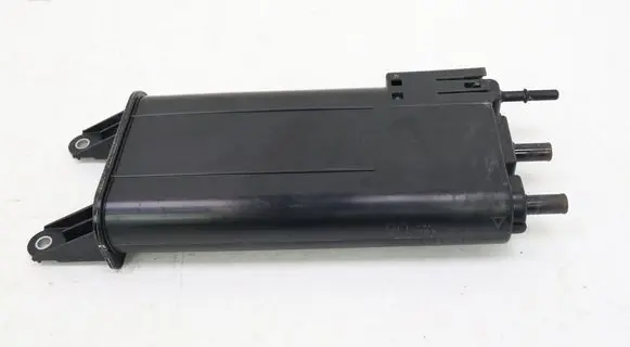 Toyota Avensis T250 Active carbon filter fuel vapour canister 7774042120