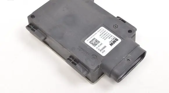 BMW 7 G11 G12 Distronic sensor radar 6890434