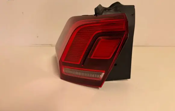 Volkswagen Tiguan Rear/tail lights 5N0945095D 2SD01251301