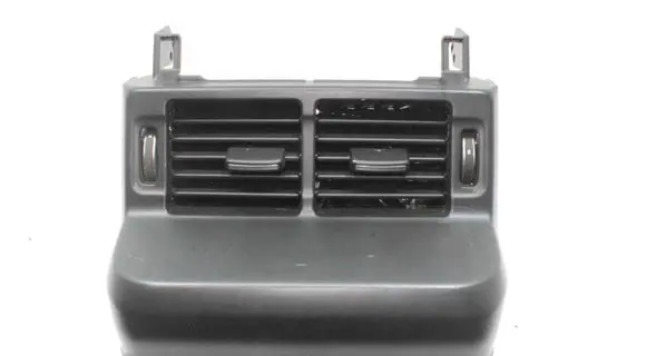 Land Rover Range Rover Evoque L551 Rear air vent grill GJ32014A22AA