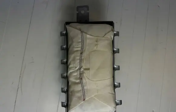 Hyundai i40 Passenger airbag 845303Z000