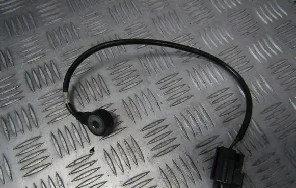 Detonation knock sensor