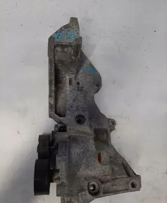 Audi A5 8T 8F Generator/alternator bracket 03L903143H