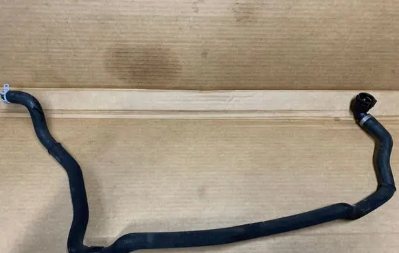 BMW X3 G01 Engine coolant pipe/hose 9354459