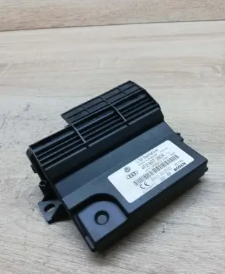 Audi A6 S6 C6 4F Gateway control module 4f0907280a f005s00102