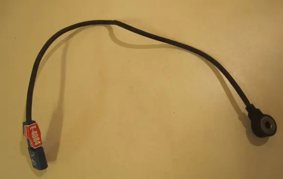 Detonation knock sensor