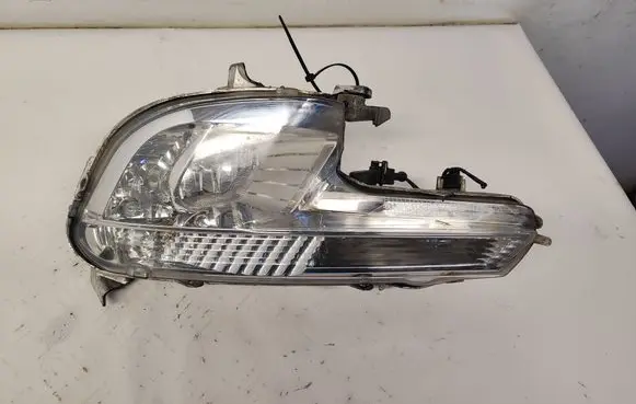 Peugeot 508 RXH Front fog light 9670476280