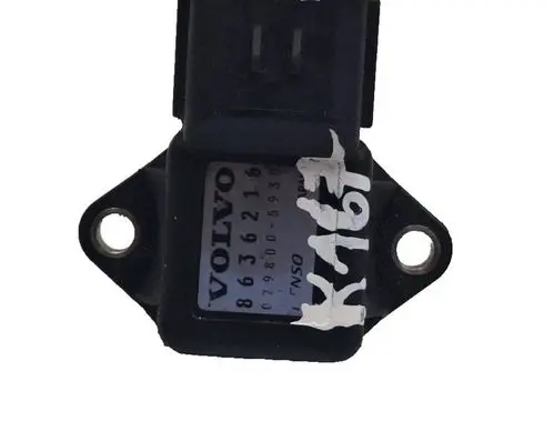 Volvo V70 Air pressure sensor 8636216