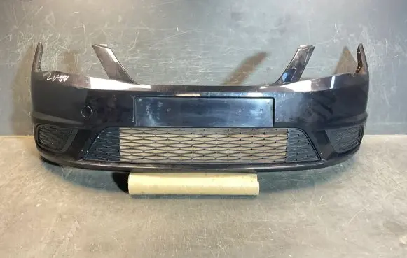 Seat Toledo IV (NH) Front bumper 6JA807221 6JA807611
