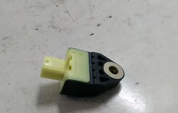 Toyota Land Cruiser (J150) Airbag deployment crash/impact sensor 8983760020