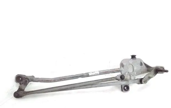 Front wiper linkage