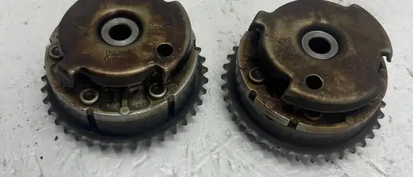 Camshaft pulley/ VANOS