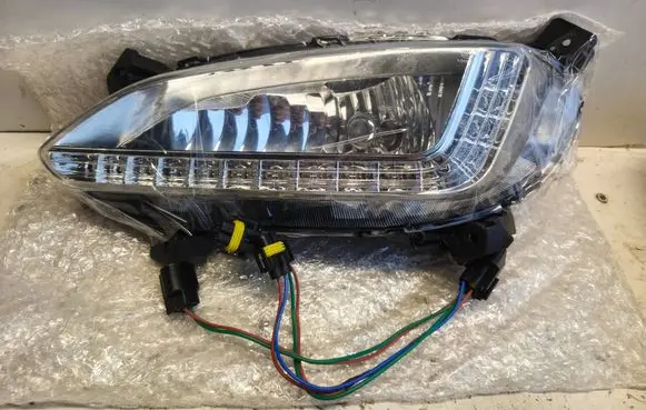 Hyundai Santa Fe Front fog light 922012W100 922102W100 92201A1000