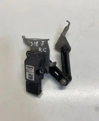 Volvo XC60 Rear air suspension level height sensor 32246988 19085 A426S