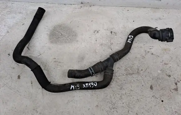 Volkswagen Golf VII Engine coolant pipe/hose 5Q0122073