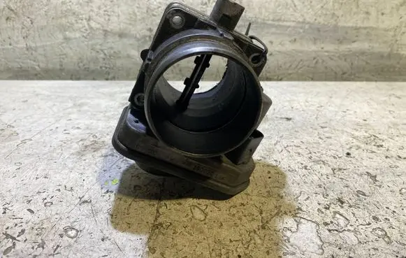 Jeep Cherokee Throttle valve 39002015F