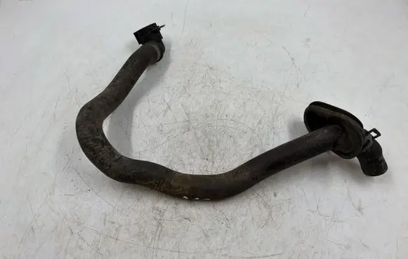 Audi A4 S4 B5 8D Engine coolant pipe/hose 8D0819371