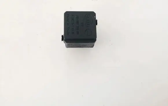 Mercedes-Benz C W203 Other relay a0025421319 4ra007791-00