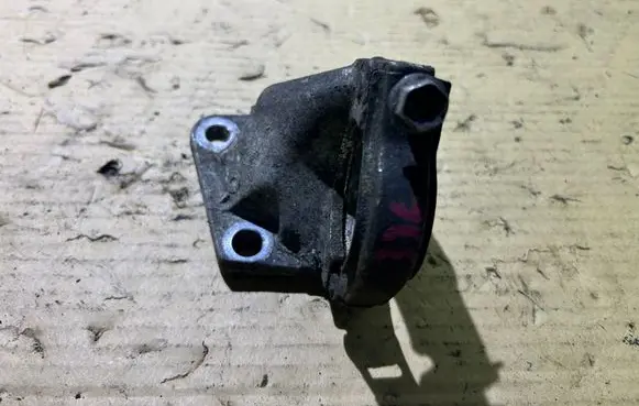 Renault Master III Driveshaft support bearing bracket 8200904226