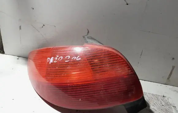 Peugeot 206 Rear/tail lights