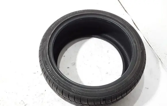 Porsche Panamera (970) R13 summer tire 24540R20