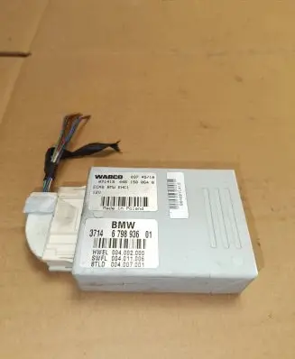 BMW 7 F01 F02 F03 F04 Suspension control unit/module 6798936 004002000 4461500640