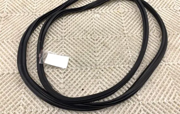 Jaguar F-Pace Rubber seal front door (on door) 