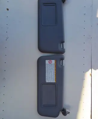 Toyota RAV 4 (XA30) Sun visor 2AD