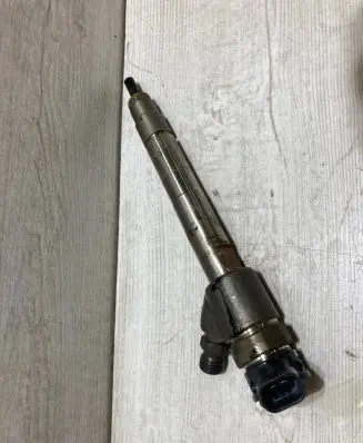 Citroen C3 Aircross Fuel injector 9828959880