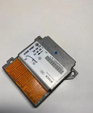 Volkswagen PASSAT B5 Airbag control unit/module 8L0959655 0285001174