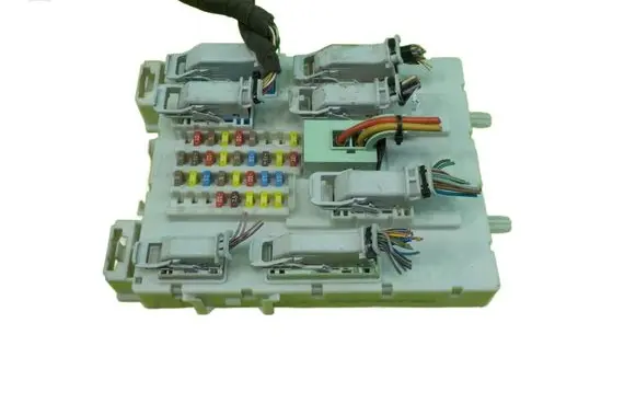 Ford Focus Fuse box set BV6N14A073EU BEZPIECZNIKOW