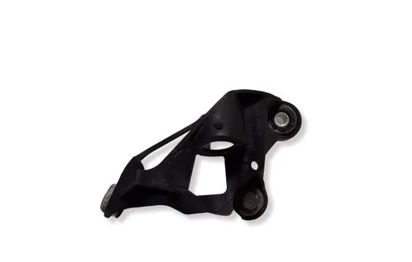 Audi Q3 8U Gear shift cable bracket 3Q0711789