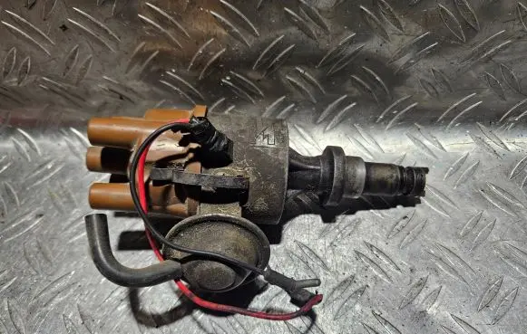 Renault 5 Spark distributor 525532B R335C34