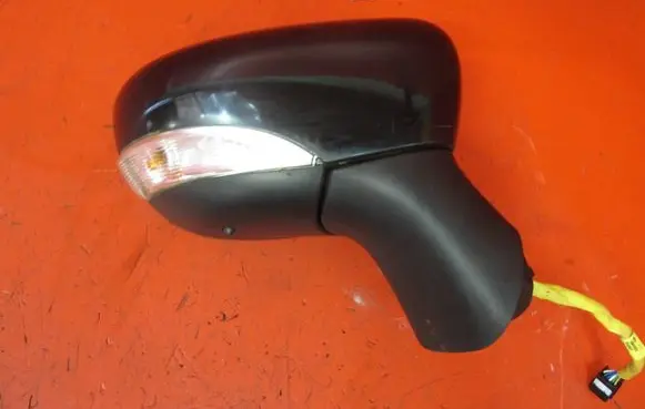 Renault Captur Manual wing mirror CAPTURILUSERKOP