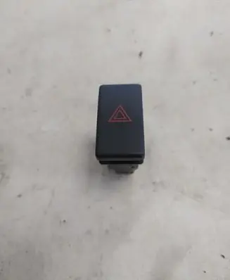 Toyota Avensis T250 Hazard light switch
