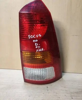 Ford Focus Rear/tail lights XS4X13404AC