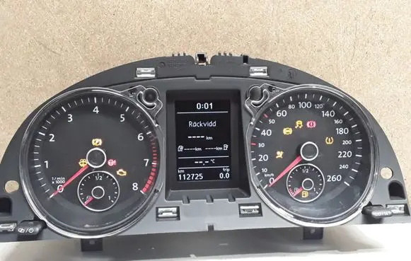 Volkswagen PASSAT B7 Speedometer (instrument cluster) 3AA920871B