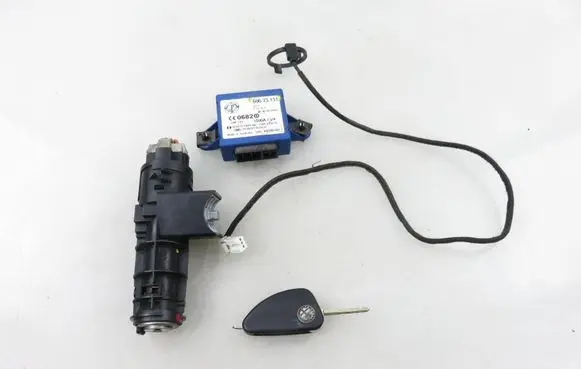 Alfa Romeo 156 Ignition lock 60673131 05521B365