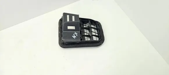KIA Niro Quarter panel pressure vent