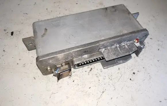 BMW 5 E34 ABS control unit/module 0265100049 34521158958 1158958
