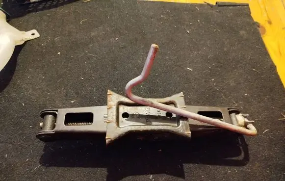 Nissan Note (E11) Lift Jack 995509U00A MA3800XG