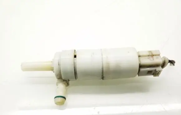 Mercedes-Benz Vito Viano W639 Headlight washer pump 