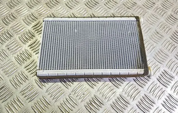 Air conditioning (A/C) radiator (interior)