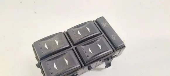 Ford Mondeo Mk III Electric window control switch 3S7T14A132BA 03163453