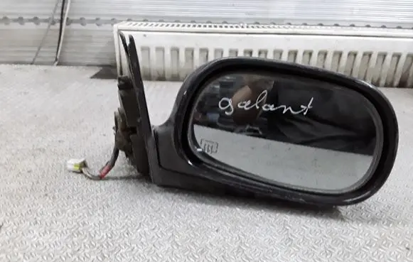 Mitsubishi Galant Front door electric wing mirror E201843