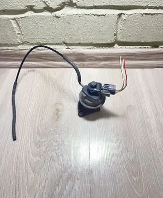 Honda Prelude EGR valve 18011P13000