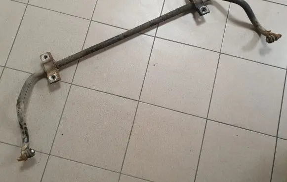 Front anti-roll bar/sway bar