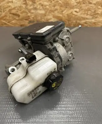 Volkswagen e-Golf Brake booster 5QE614105AQ 1526341 0204N00140