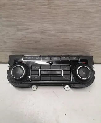 Volkswagen Golf VI Climate control unit 5K0907044BT 5HB00974641